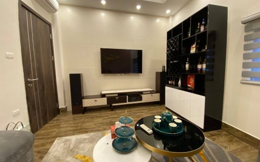 CẦN BÁN GẤP NHÀ ĐẸP NGÕ PHỐ TRẠM LONG BIÊN 45m2 ,5.22 TỶ