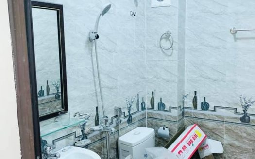 BÁN NHÀ ĐẸP PHỐ THẠCH BÀN LONG BIÊN 33.2m2 GIÁ CHỈ 3 TỶ
