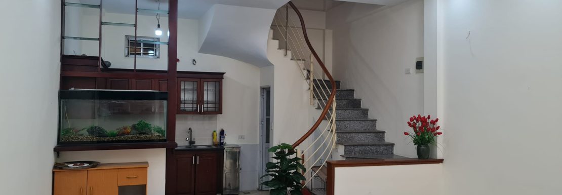 BÁN NHÀ NGỌC THUỴ LONG BIÊN