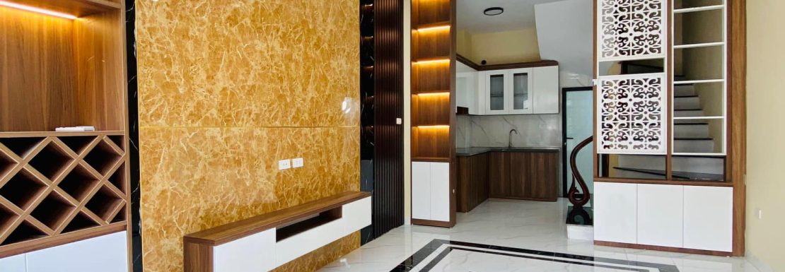Bán Nhà Gần Chợ Thạch Bàn, Long Biên 5T, 32m2 giá 2,85 tỷ