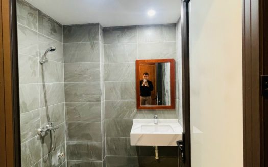 Bán Nhà Gần Chợ Thạch Bàn, Long Biên 5T, 32m2 giá 2,85 tỷ