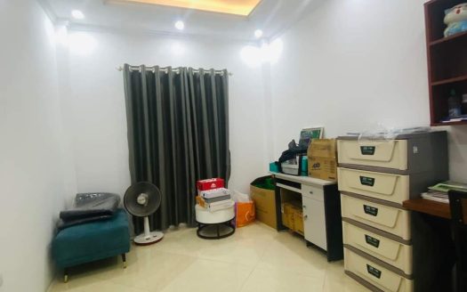 Cần Bán Nhà Ngô Gia Tự,Phường Đức Giang, Long Biên 40m2,4T chỉ 3,38 tỷ(phía trước thoáng sáng).