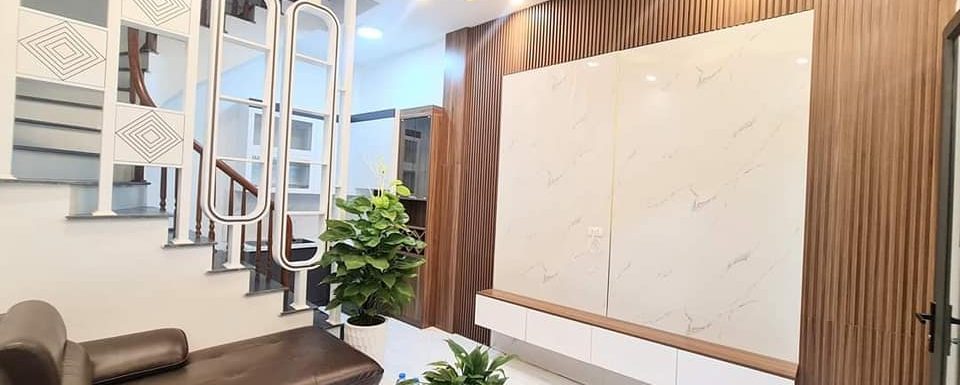 Giá Tốt. Bán Nhà Ngô Gia Tự Thông Sang Hoa Lâm, Long Biên 42m2, 5T, giá 4,08 tỷ