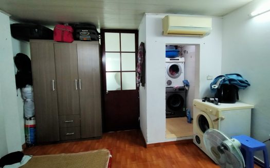 Bán Nhà Cấp 4 Phố Bắc Cầu, Phường Ngọc Thụy, Long Biên 38m2, giá 1,88 tỷ.