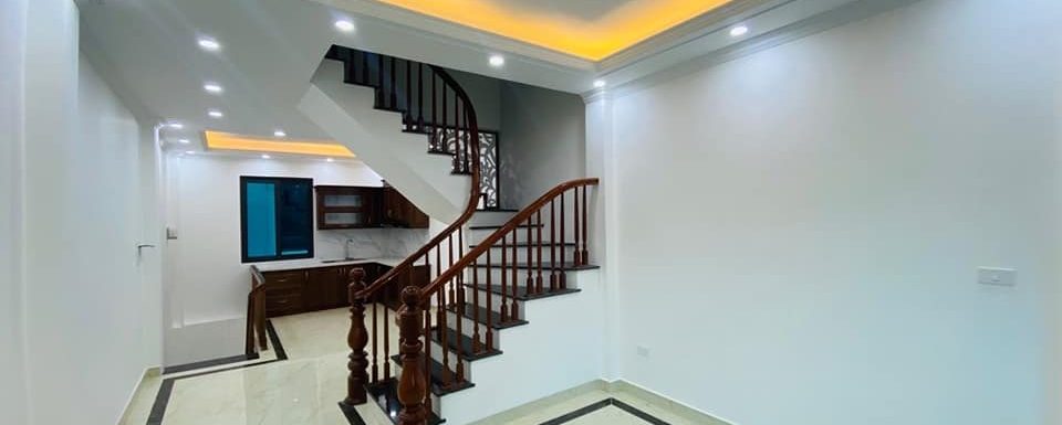 Xây Ở Nhưng Vì Cần Tiền, Bán Nhà Ngô Gia Tự, Long Biên 48m2, 4T chỉ 3,45 tỷ (xây độc lập)