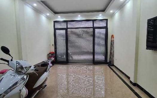 Bán Nhà 918 Phúc Đồng, Long Biên 52m2 , 4T, giá 7,6 tỷ (Ô tô vào nhà)