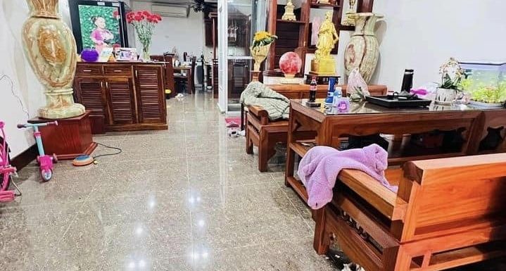 Bán Nhà Dân Phố Việt Hưng, Long Biên 5T, 43m2 chỉ 5,4 tỷ (ô tô đỗ cách 15m)