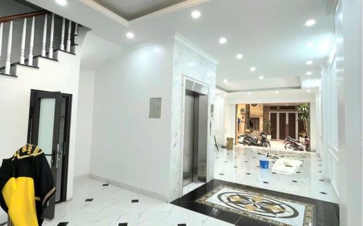 Bán Nhà Nguyễn Văn Cừ, Long Biên, Ngõ Ô Tô Vào Nhà, 47m2, 5T, giá 14,2 tỷ