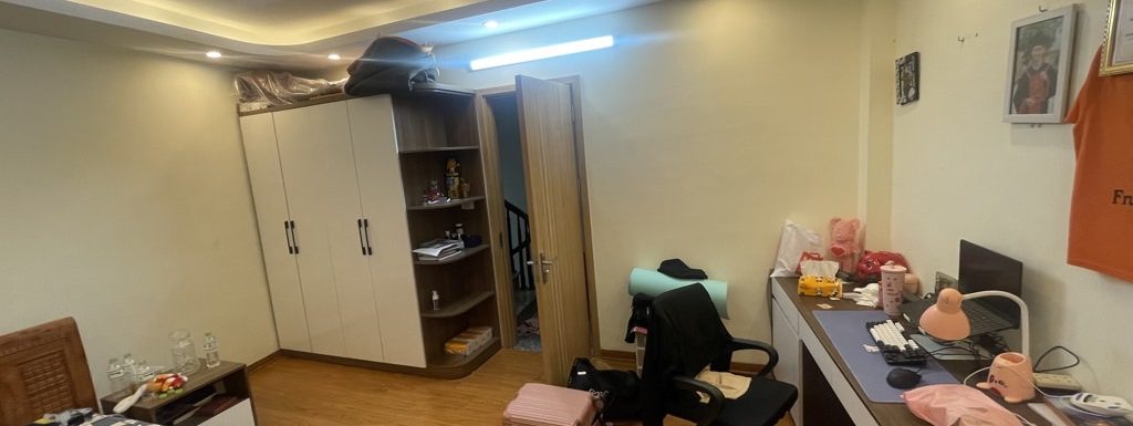 Bán Nhà Ngọc Thụy, Long Biên 5T, 33m2 chỉ 6,7 tỷ (ô tô cách nhà 25m)