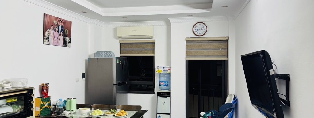 Bán Nhà Thạch Bàn, LongBiên 6T, 35m2, chỉ 8,48 tỷ (Lô góc, ô tô đỗ cửa)