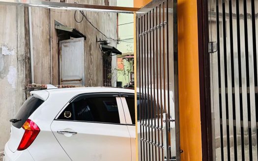 Bán Nhà Thạch Bàn, Long Biên 33m2, 5T chỉ 6,1 tỷ (ngõ thoáng, ô tô cách 10m)