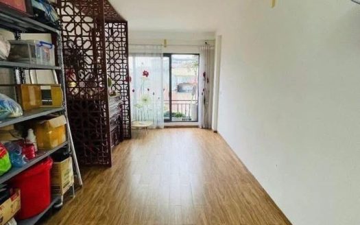 Bán Nhà Ngõ 122 Xuân Đỗ, Cự Khối, Long Biên 33m2, 5T giá 6,4 tỷ