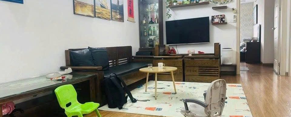 Giá Tốt. Bán Ngay Chung Cư Việt Hưng, Long Biên 75m2, chỉ 4,25 tỷ (sổ sẵn)
